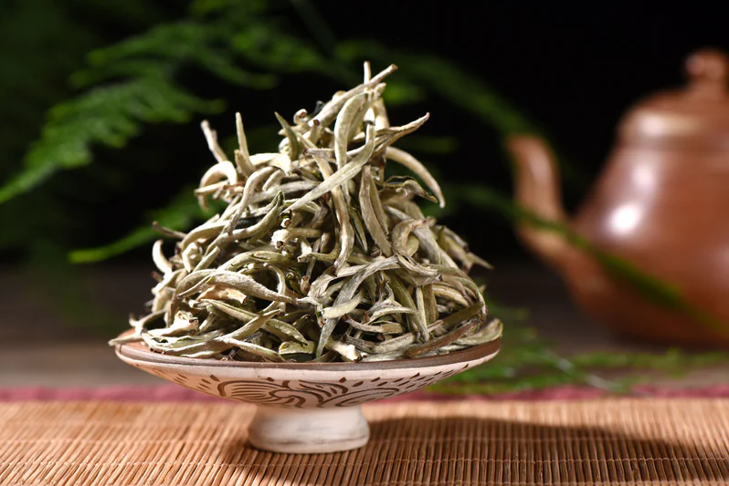 Special Grade Fengqing Silver Needle White Tea – Premium Loose Leaf White Tea
